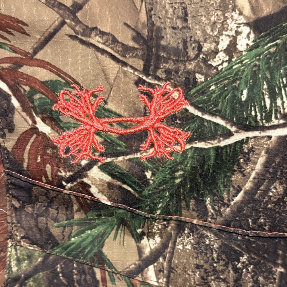 Under Armour Womens Woodland Camo Shirt - Picture 9 of 10